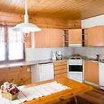 Lomakeskus Ruoke Village 4*