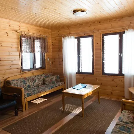 度假村 Ruoke Village Kesälahti